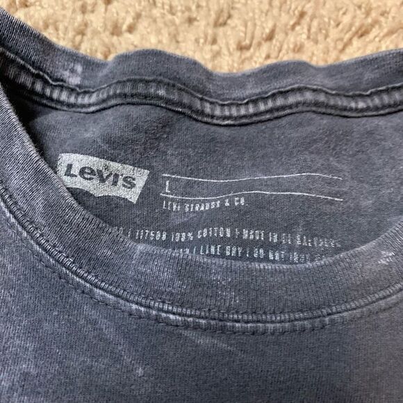 Levi’s Graphic Tie Dye Heathered Skeleton T Shirt Top Eagle Rose Large - Picture 3 of 6